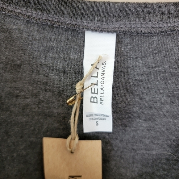 NWT Bella Canvas | Floral Bloom Bravely Tee Size Small - Picture 3 of 5